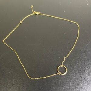 NWOT gold necklace with circle pendant